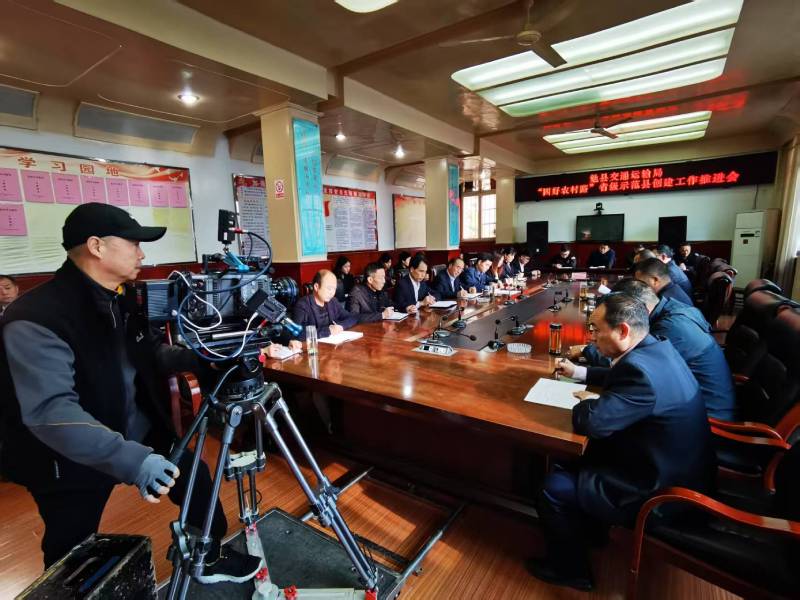 零经验也能拍大片？龙子湖区产品视频拍摄公司全程代运营托管服务